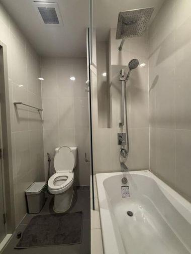 รูป For rent OKA Haus   1 bedroom High floor Code 110014 - รูปที่ 3/10