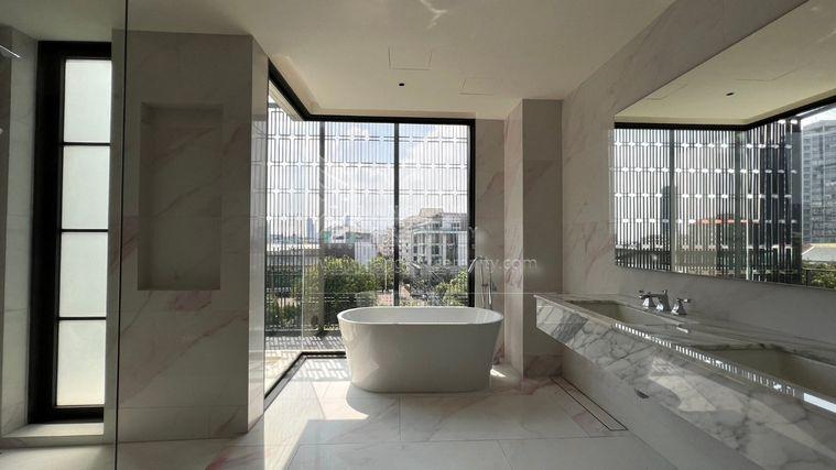 picture Luxury Townhome for sale at Silom Sathorn - 35/44