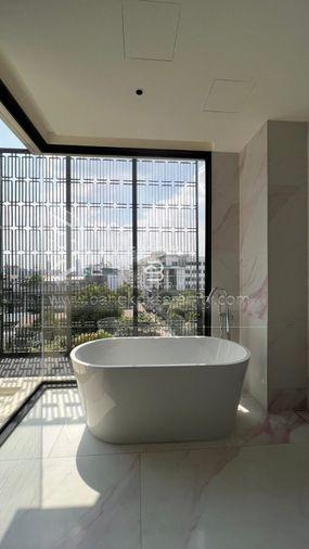 picture Luxury Townhome for sale at Silom Sathorn - 37/44