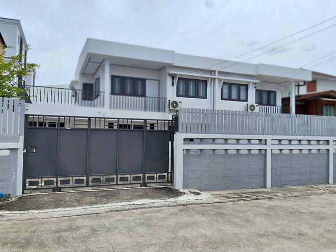 รูป HR3762เช่าบ้านเดี่ยวรีโนเวทใหม่ พร้อมเข้าอยู่ ทำเลโชคชัย 4 ซอย 56 (เหมาะอยู่อาศัย / โฮมออฟฟิศ)เครื่องใช้ไฟฟ้าและเครื่องปรับอากาศใหม่ยกชุด - รูปที่ 14/16