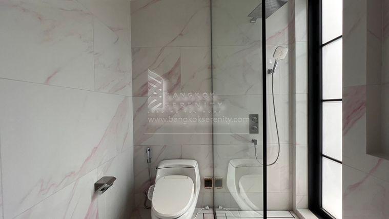 picture Luxury Townhome for sale at Silom Sathorn - 38/44