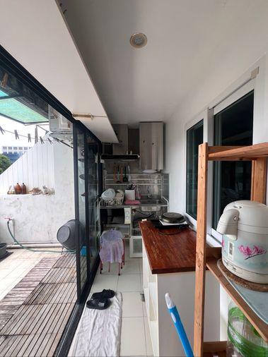 picture Specious studio 61 sqm, just renovated  - 16/25