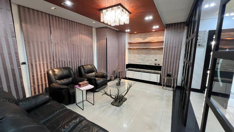 picture Townhouse for rent in Sukhumvit26 - 4/5