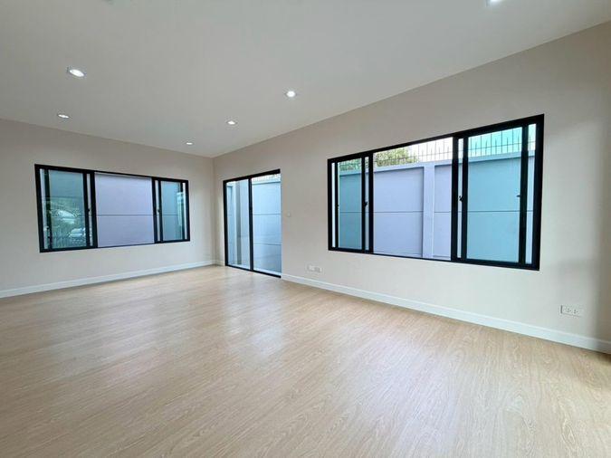 รูป 🏡🔥 บ้านเดี่ยวหลังมุม สวยพร้อมอยู่ | ติวานนท์–แจ้งวัฒนะ 💰 5.29 ล้าน | ฟรีโอน! | หน้าบ้านทิศใต้  ฟรีโอน!!! - รูปที่ 22/43