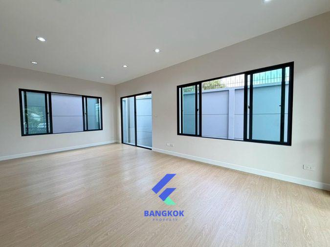 รูป 🏡🔥 บ้านเดี่ยวหลังมุม สวยพร้อมอยู่ | ติวานนท์–แจ้งวัฒนะ 💰 5.29 ล้าน | ฟรีโอน! | หน้าบ้านทิศใต้ ฟรีโอน!!! - รูปที่ 22/43
