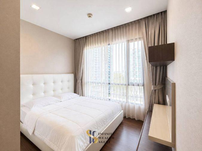รูป สวรรค์ส่วนตัว วิวหลักล้าน! 🏙️ Ivy Ampio รัชดา-พระราม 9 | 2นอน 84ตร.ม. ห้องกว้างมุมชิลล์เพียบ ✨ เช่า 49,000บ. • ทักด่วน นัดชมห้องฟรี! ⚡ - รูปที่ 3/10
