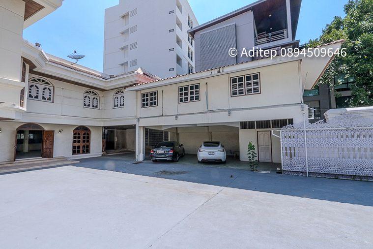 รูป ขายบ้านพร้อมที่ดิน 219 ตร.ว. ซอยลาดพร้าว 48 แยก 20 ห้วยขวาง ใกล้ MRT สุทธิสาร ศักยภาพพัฒนาสูง เข้าออกได้ทั้งถนนสุทธิสาร รัชดา ลาดพร้าว - รูปที่ 10/28
