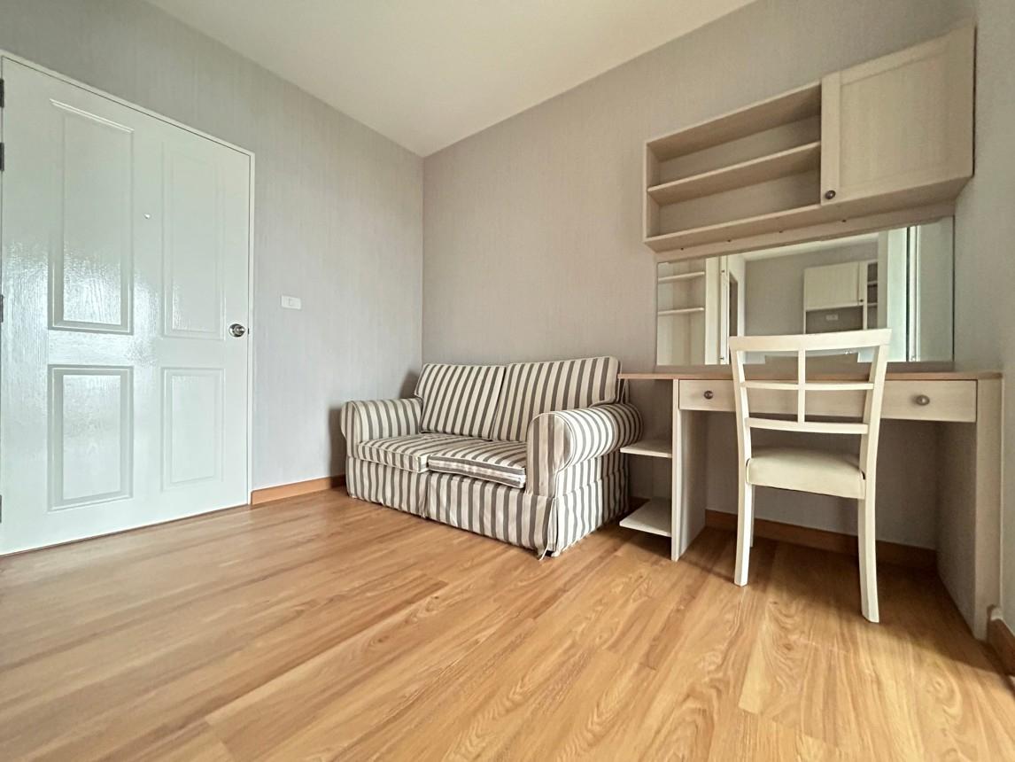 picture 🔥 Good-value condo for sale at Chapter One Modern Dutch | BTS Saphan Taksin - 1/8