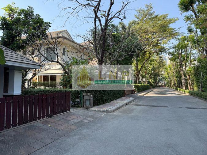 picture ð House for Rent | Sukhumvit 36 Garden Village Property Code | LNP-H1117 - 7/11
