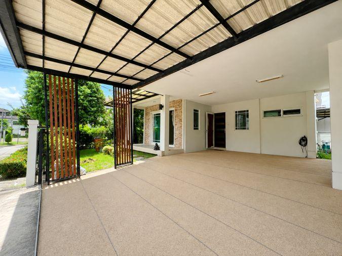 picture Detached House for Sale | Mantana Ramintra – Wongwaen Corner House  - 3/38
