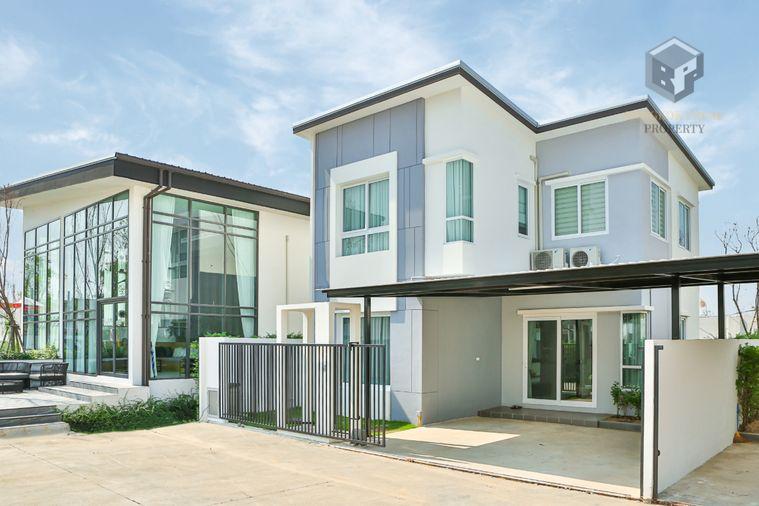 รูป Blessity Park สุขุมวิท-บางปู | 🏡 บ้านขนาดใหญ่ พื้นที่ใช้สอยเยอะ เหมาะสำหรับครอบครัว - รูปที่ 1/8