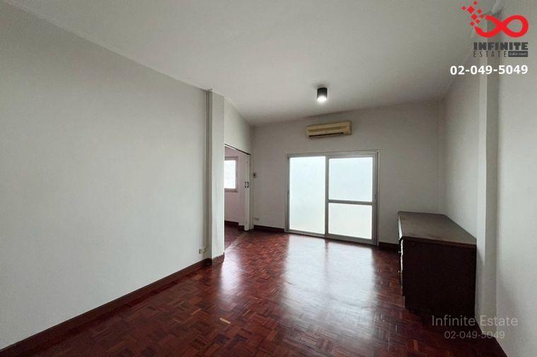รูป ขายทาวน์เฮาส์ 2 ชั้น ถนนลาดพร้าว ซอยลาดพร้าว 65/1 ใกล้รถไฟฟ้าสายสีเหลือง-ทางด่วนฉลองรัช - รูปที่ 9/14