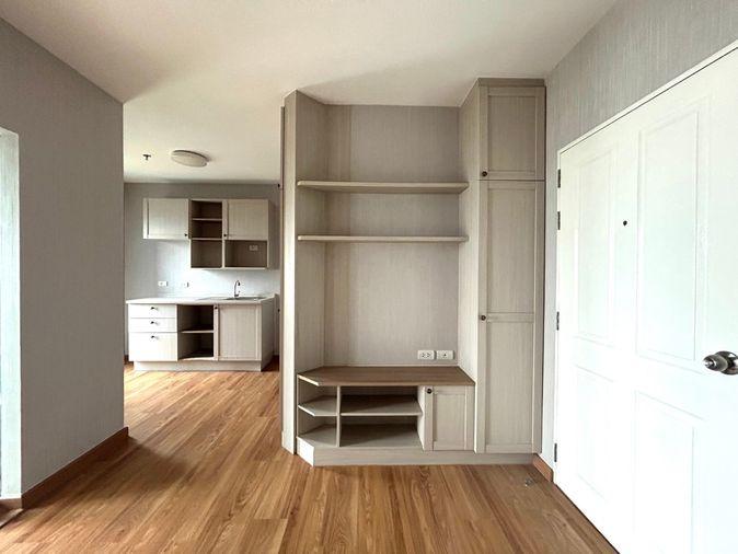 picture 🔥 Good-value condo for sale at Chapter One Modern Dutch | BTS Saphan Taksin - 2/8