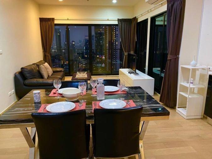 picture  River view and  corner unit at Noble Reveal Ekkamai. - 14/20