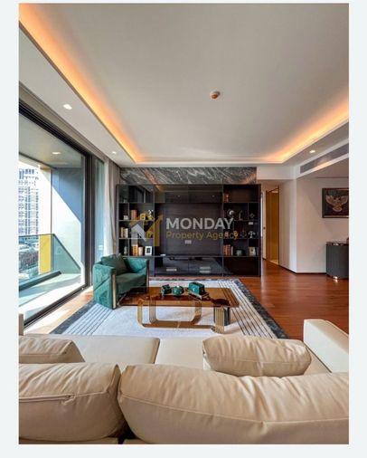 picture 🔥 Available Now! The Estelle Phrom Phong - Book Before It's Gone! 🔥 MD-26066858 - 4/15