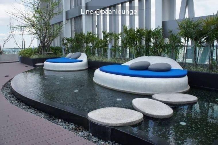 picture Corner and Quite room with Large Balcony Rhythm 44/1 BTS Phrakhanong 2 bed 1 bath - 25/30