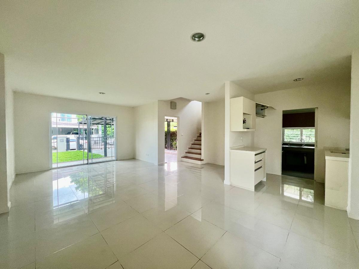 รูป ขายด่วน ขายขาดทุน บ้านเดี่ยวหลังริม มัณฑนา รามอินทรา – วงแหวน ที่ดินใหญ่ 88 ตร.ว. จอดรถได้ถึง 6 คัน ความเป็นส่วนตัวสูง ใกล้ส่วนกลาง  - รูปที่ 10/31