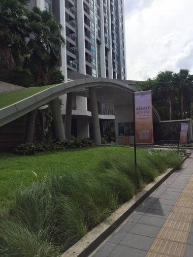 picture Corner and Quite room with Large Balcony Rhythm 44/1  BTS Phrakhanong       2 bed 1 bath  - 30/30