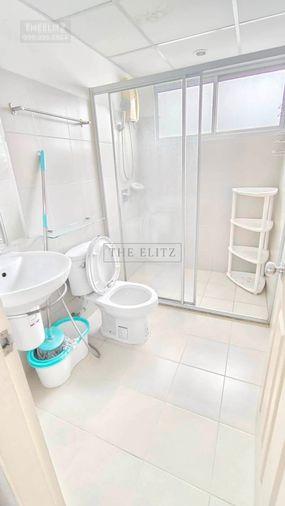 picture ✨ Exceptional Best Value Deal in Rama 9-Asoke! | Airy Unit with Great Ventilation - Easy Access to Expressway & New CBD ✨ - 12/20