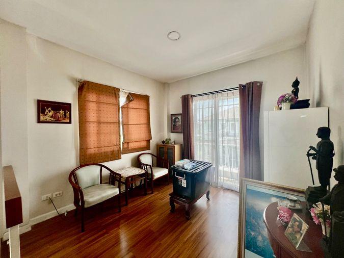 picture Detached House for Sale | Mantana Ramintra – Wongwaen Corner House  - 19/38