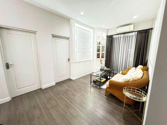 รูป CO69-0022   ให้เช่า BANGKOK BOULEVARD RAMA 9 | บ้านเดี่ยวหรู 4 ห้องนอน 247 ตร.ม. | กรุงเทพกรีฑา🔥  - รูปที่ 6/11