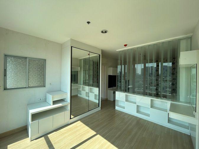 picture 🏢 Affordable Condo for Sale at Life @ Ladprao 18 | | MRT Lat Phrao - 1/7