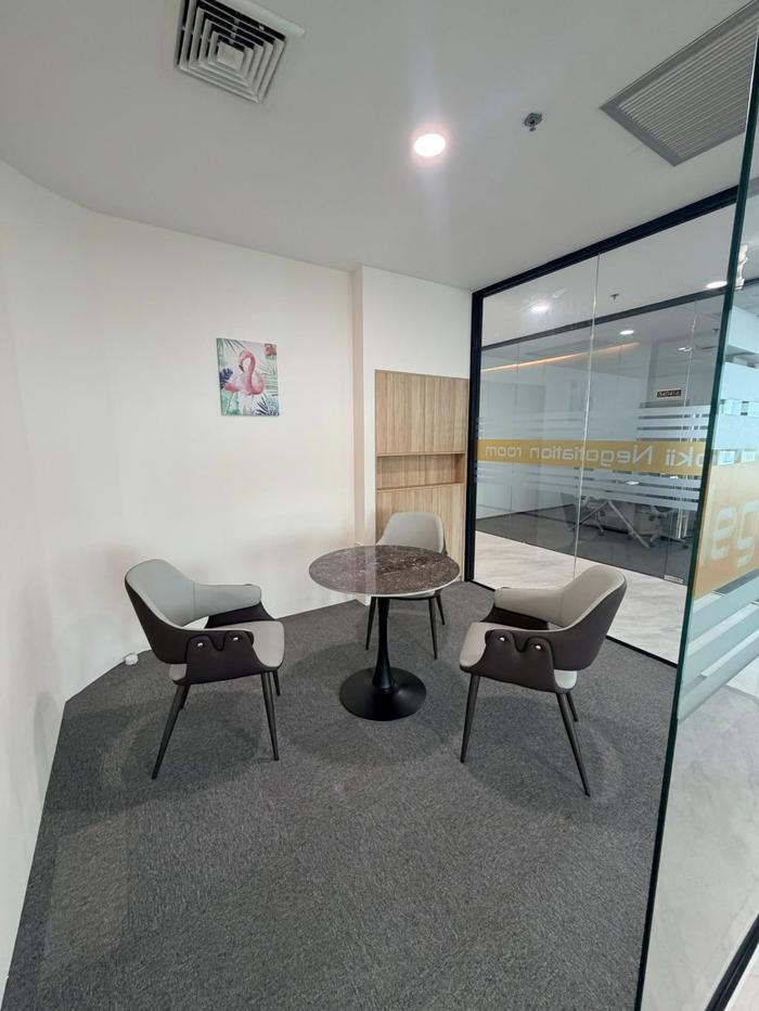 picture WOKII @ V One Tower — Fully furnished office space in the Rama 9 area. - 9/20