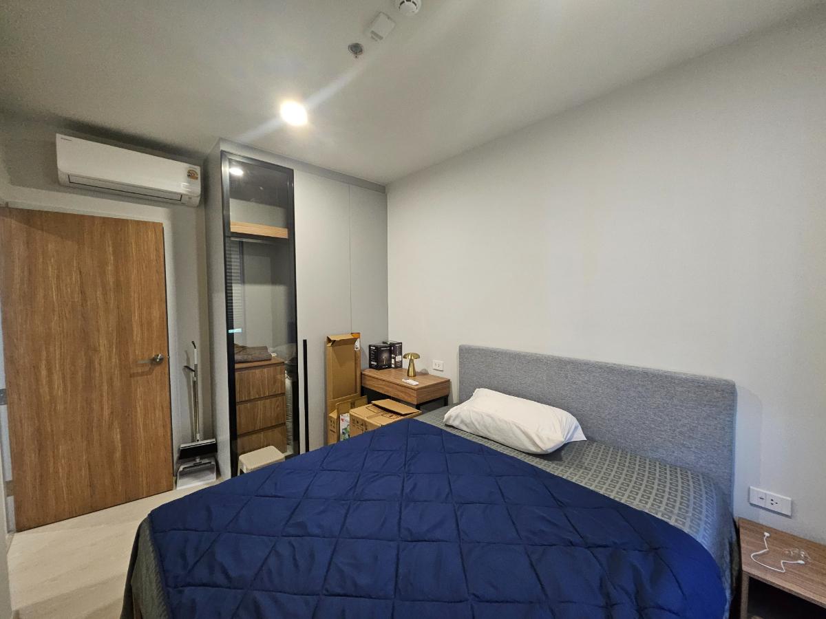 picture Unobstructed River Views from Every room! 2BR/2BA (54 Sqm) with Bathtub  - 14/30