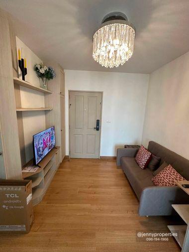 picture High Floor , Unblocked view Fully Furnished - 2/23