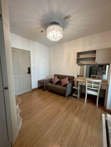 picture High Floor , Unblocked view Fully Furnished  - 3/23