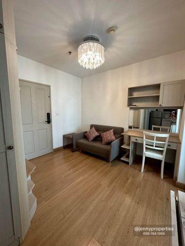 picture High Floor , Unblocked view Fully Furnished - 3/23