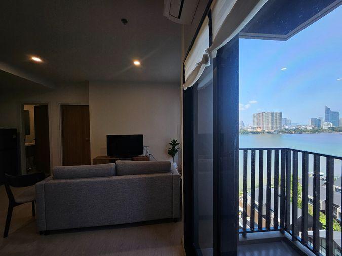 picture Unobstructed River Views from Every room! 2BR/2BA (54 Sqm) with Bathtub  - 3/30