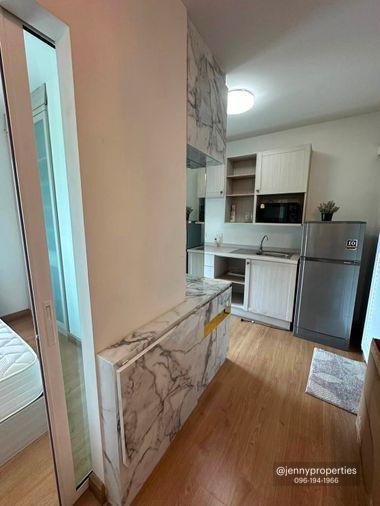 picture High Floor , Unblocked view Fully Furnished - 7/23