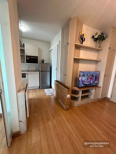 picture High Floor , Unblocked view Fully Furnished - 4/23