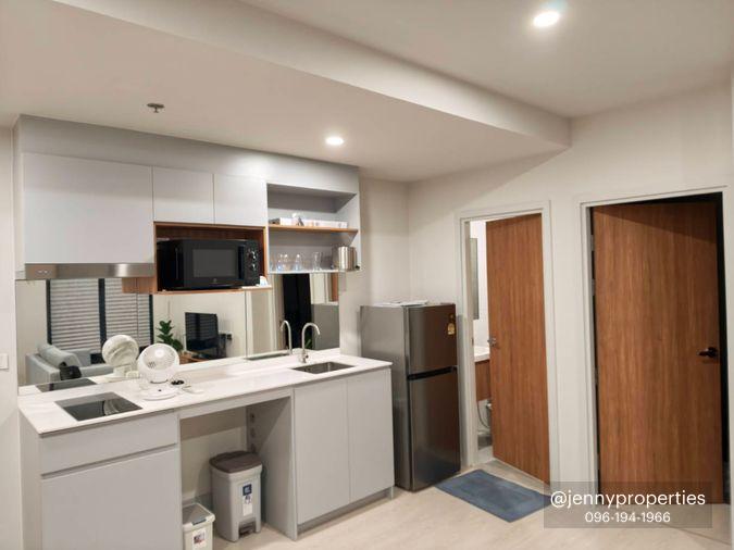 picture Unobstructed River Views from Every room! 2BR/2BA (54 Sqm) with Bathtub - 7/30