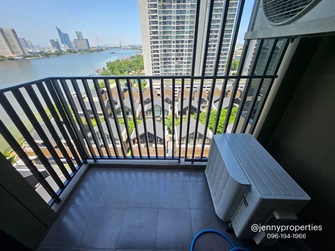 picture Unobstructed River Views from Every room! 2BR/2BA (54 Sqm) with Bathtub - 6/30
