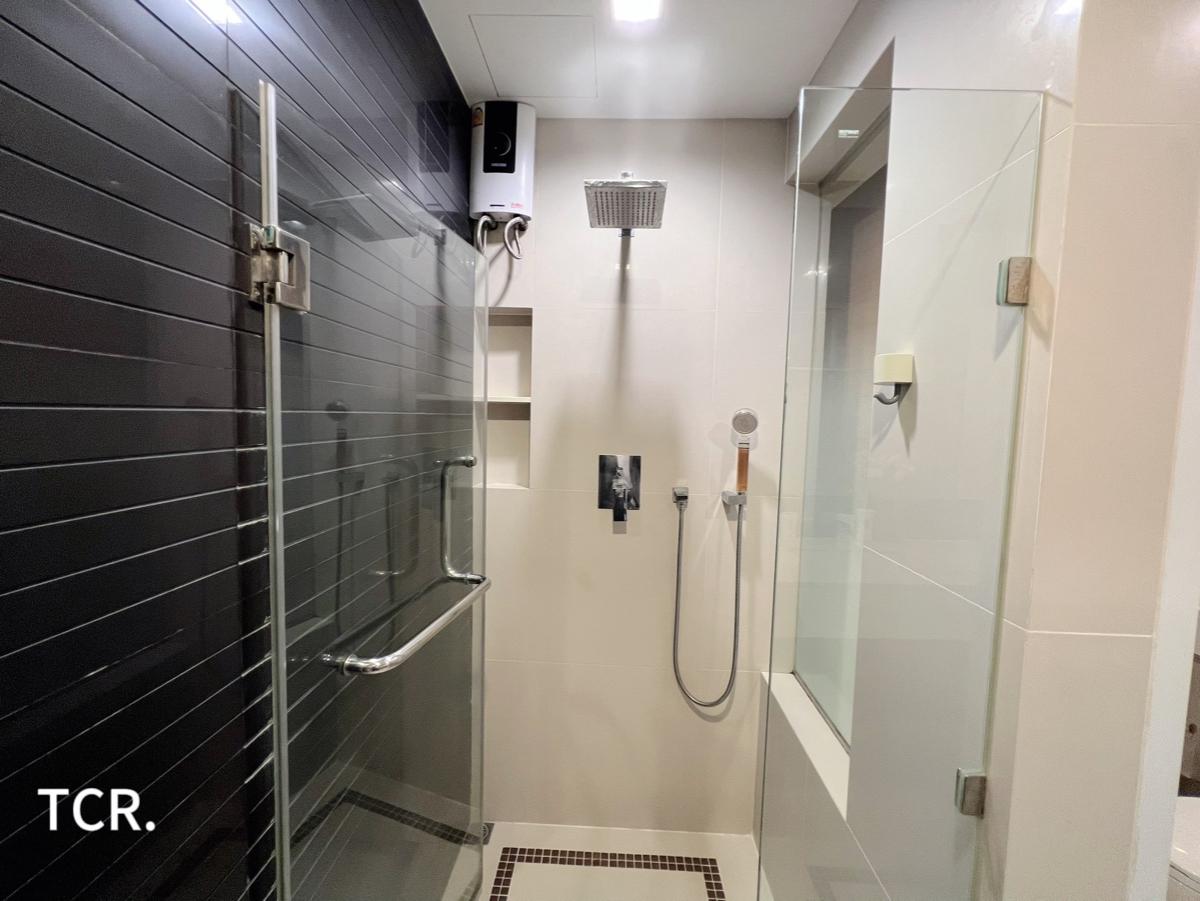 picture Ready to move in❗️“𝑹𝒉𝒚𝒕𝒉𝒎 𝑹𝒂𝒕𝒄𝒉𝒂𝒅𝒂-𝑯𝒖𝒂𝒊𝒌𝒉𝒘𝒂𝒏𝒈 " 1  Bedroom Size 46 Sq.m. 22nd Floor Near MRT-Huaikhwang - 12/13