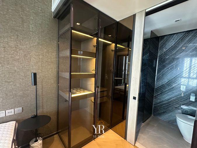 รูป The Reserve Sukhumvit 61 ห้องแต่งสไตล์โมเดิร์น โทนสีอ่อน กระจกและเนื้อที่กว้างพร้อมเปิดรับแสงธรรมชาติ - รูปที่ 13/35