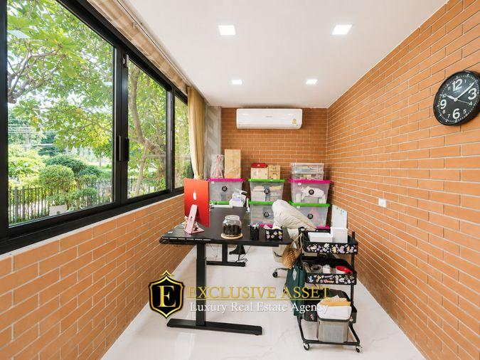 รูป ขายบ้านหรู 2 ชั้น แปลงมุม ลัดดารมย์ ปิ่นเกล้า เนื้อที่รวม 444.5 ตร.ว. พื้นที่ใช้สอย 528 ตร.ม - รูปที่ 29/48