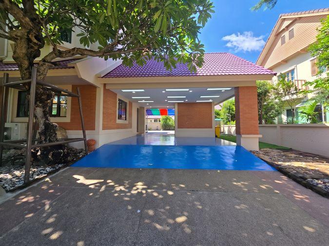 รูป ขายบ้านหรู  2 ชั้น  แปลงมุม ลัดดารมย์ ปิ่นเกล้า  เนื้อที่รวม  444.5 ตร.ว.  พื้นที่ใช้สอย 528 ตร.ม   - รูปที่ 7/48
