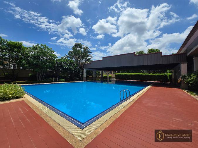 รูป ขายบ้านหรู 2 ชั้น แปลงมุม ลัดดารมย์ ปิ่นเกล้า เนื้อที่รวม 444.5 ตร.ว. พื้นที่ใช้สอย 528 ตร.ม - รูปที่ 45/48