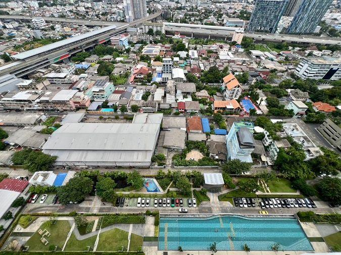 รูป 🌻🌻ปล่อยเช่าห้องสวยพร้อมอยู่!! ศุภาลัย เวอเรนด้า รัชวิภา-ประชาชื่น 2BED 65 ตรม.ชั้น 29(PH) ตึก Center แต่งครบ พร้อมอยู่!!สนใจ Line ID: @atfirm🌻🌻 - รูปที่ 24/24