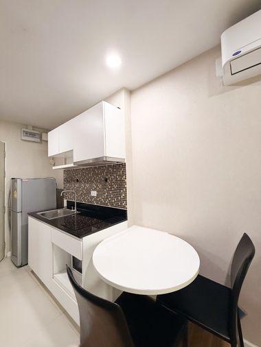 รูป AS1841 ให้เช่าคอนโด We Condo เอกมัย - รามอินทรา พร้อมเครื่องใช้ไฟฟ้าเฟอร์นิเจอร์ครบ - รูปที่ 5/8