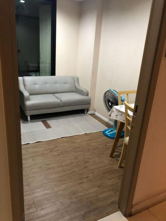 picture For Rent Tropicana @ BTS Erawan Unit 11/230 (Available 21/9/69)(BTS Erawan) - 4/13