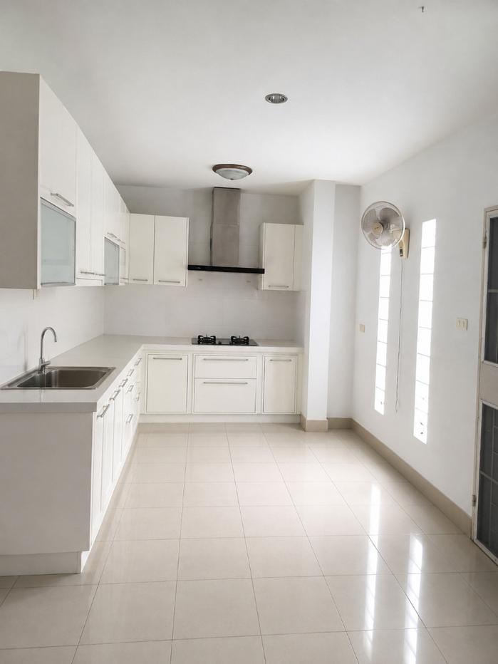 picture Single house for rent – ​​Phutthamonthon Sai 2 / Setthakit 22 Road, Bang Khae Nuea, Bang Khae - 10/10