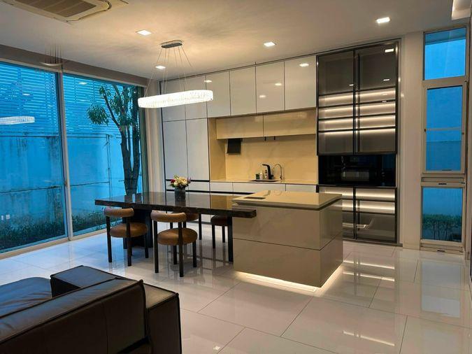 รูป บ้านเดี่ยวให้เช่า 🔥 VIVE Ekkamai-Ramintra 🔥 4 ห้องนอน 5 ห้องน้ำ เฟอร์นิเจอร์ และ เครื่องใช้ไฟฟ้าครบ - รูปที่ 5/11