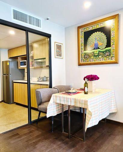 รูป ขายด่วน 📍 Na Vara Residence 📍 เฟอร์นิเจอร์ และ เครื่องใช้ไฟฟ้าครบ ใกล้ BTS ชิดลม - รูปที่ 7/11