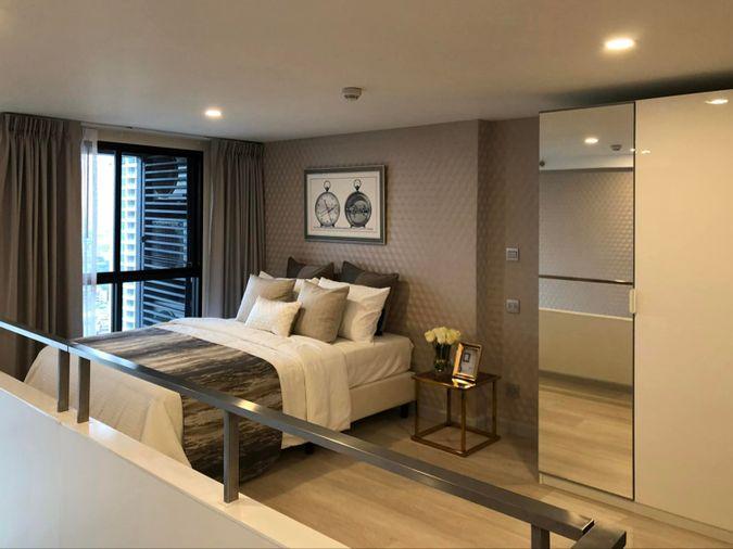 รูป ห้องว่าง* ✅ ✅ ให้เช่า - Knightsbridge Prime Sathorn , Luxury Duplex 2 ห้องนอน พร้อมเข้าอยู่ ติดต่อไลน์ @bktasset โทร 095-325-8928 - รูปที่ 1/17