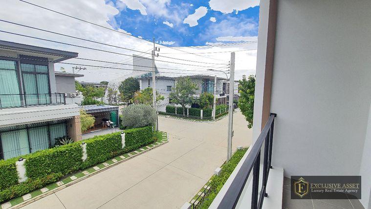 รูป ขายบ้านเดี่ยว 2 ชั้น สภาพใหม่ บางกอกบูเลอวาร์ด แจ้งวัฒนะ-ราชพฤกษ์ แปลงมุม พร้อมเข้าอยู่ เนื้อที่ 76.6 ตรว. 4 นอน 5น้ำ - รูปที่ 36/50