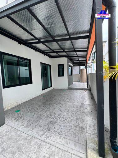 รูป 🏡 ขายบ้านเดี่ยว บริทาเนีย บางนา สุวรรณภูมิ กม.26 (Britania Bangna Suvarnabhumi KM.26) ใกล้สนามบินสุวรรณภูมิ - รูปที่ 4/18